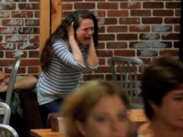 Carrie, le retour. Gros coup de buzz, la télékinézie fait toujours recette