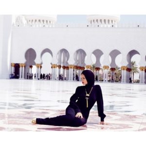 rihanna-mosquée-cheikh-zayed-Dubai