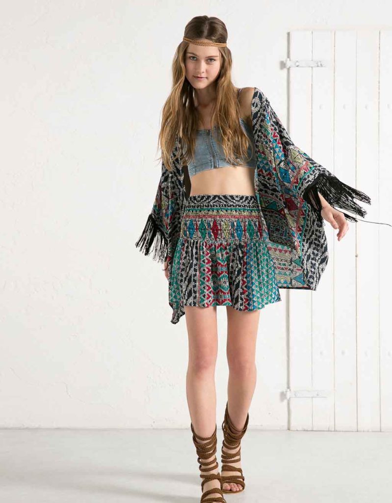 Kimono Bershka imprimé africain https://www.bershka.com